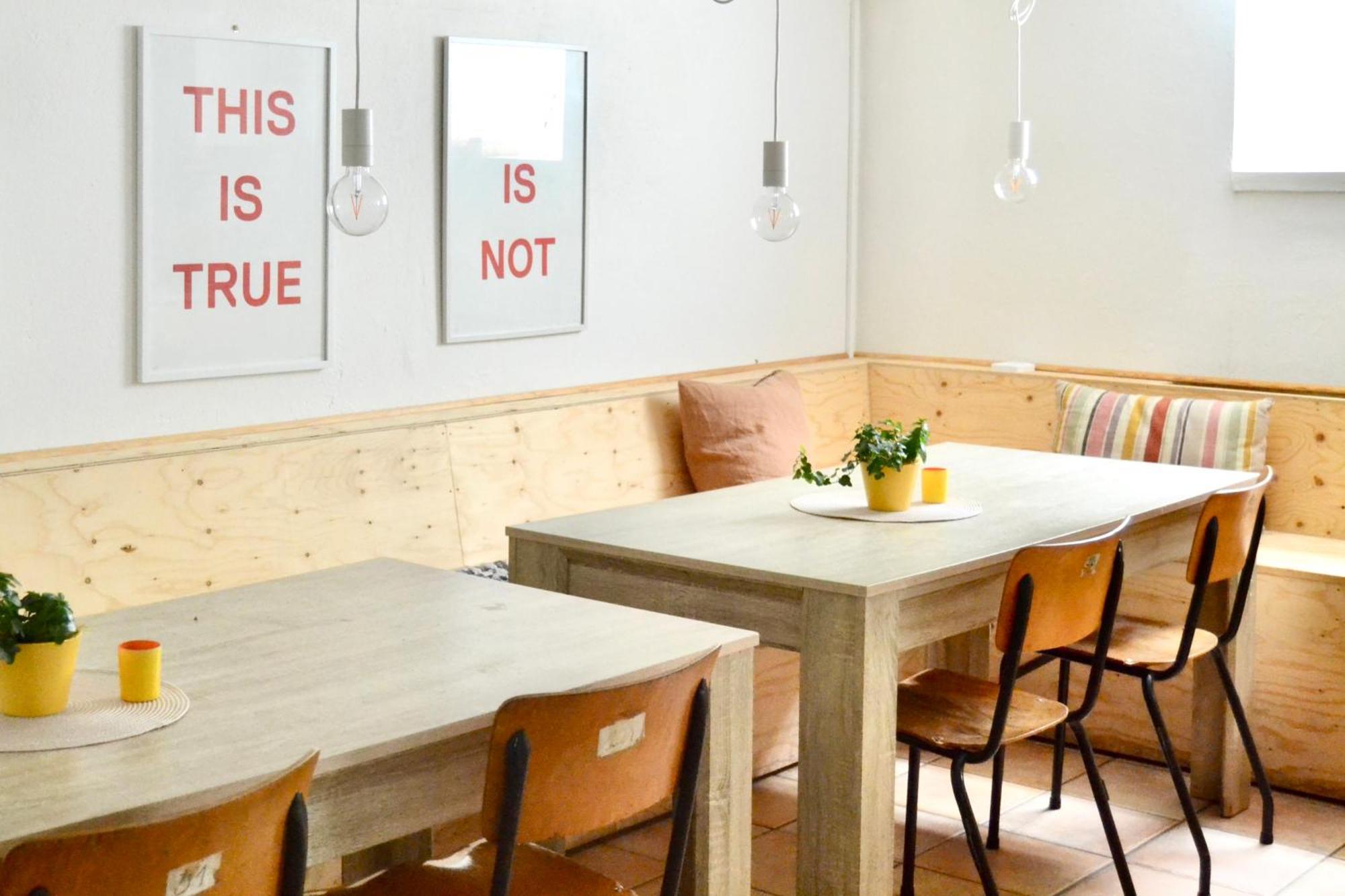 Hemmet Simrishamns Vandrarhem Och B&B Luaran gambar